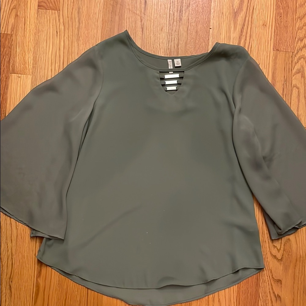Cato Asymmetrical Green Cut-Out Blouse